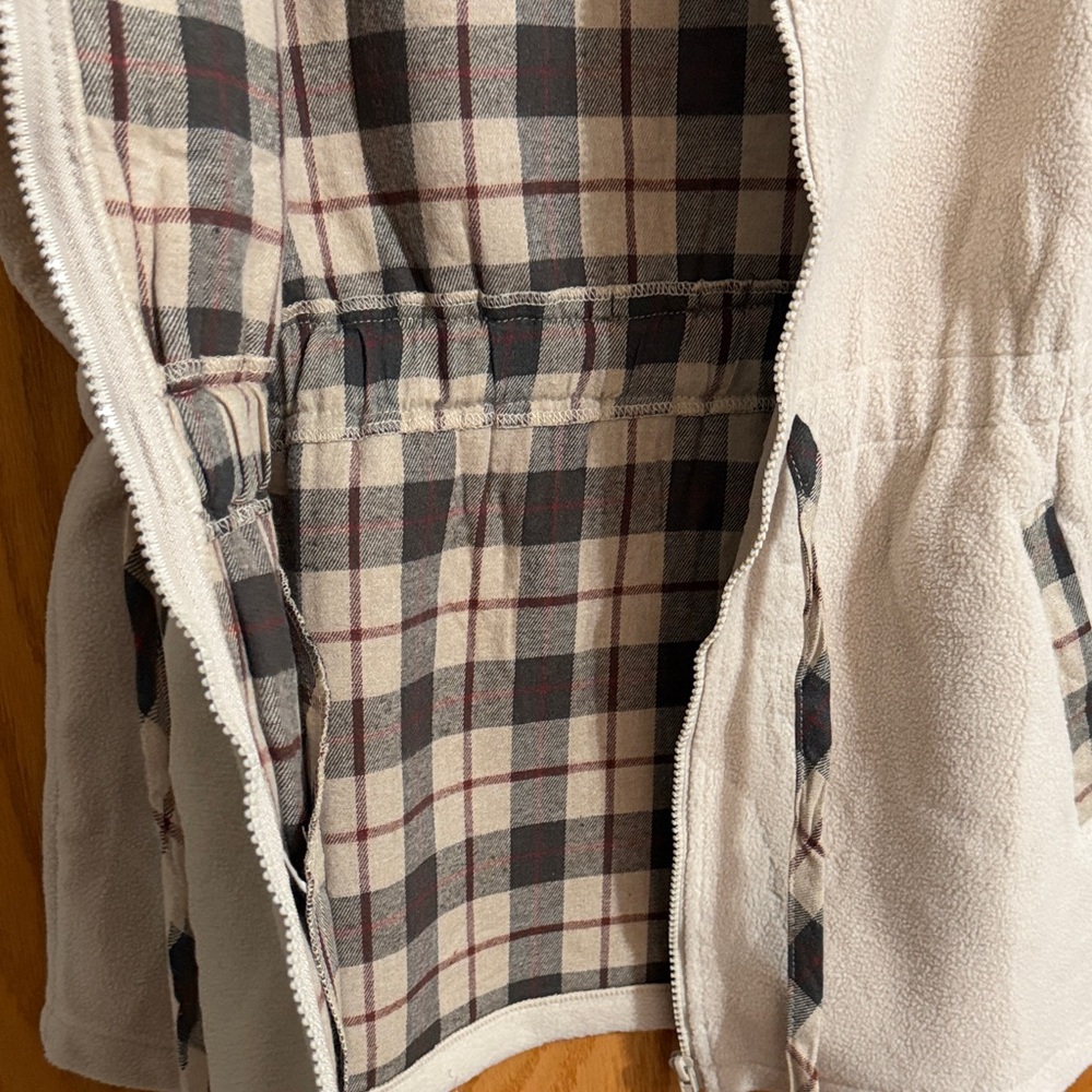 Hem & Thread Cream Zip-Front Drawstring Fleece Vest - Picture 6 of 7